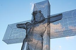 David Begbie Leaflet wiremesh sculpture "CRUCIFIX" 1994