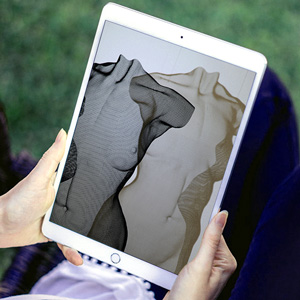 an Apple iPad displaying a David Begbie mesh sculpture
