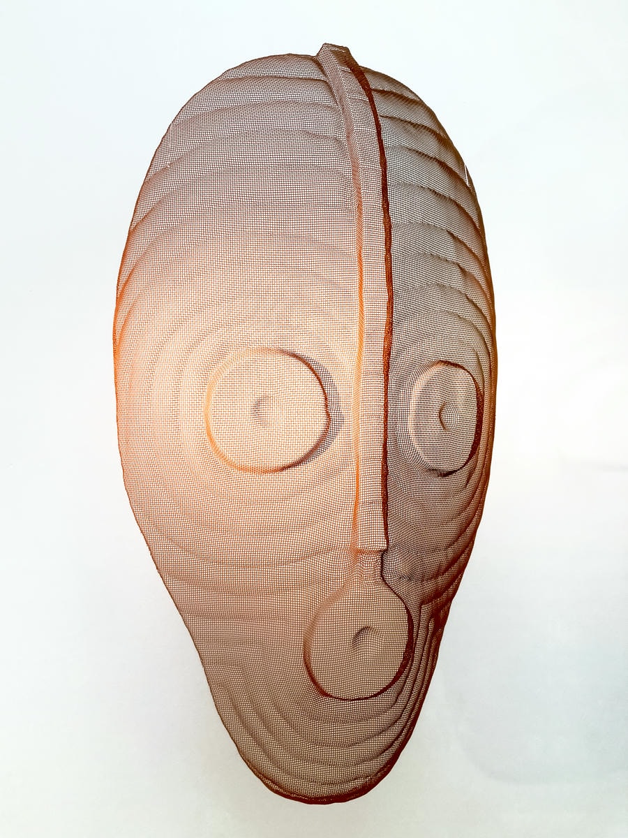 CRYPTU mask large 0470e s